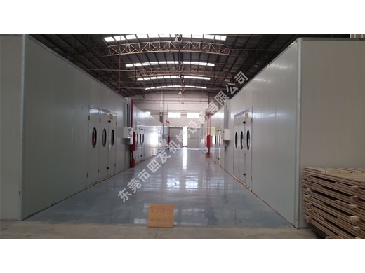 噴漆房內(nèi)部圖